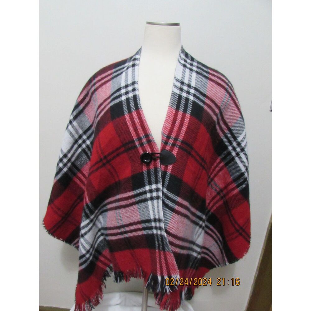 ST JOHN'S BAY REVERSIBLE PONCHO SHAWL SWEATER PLAID TARTEN RED BLACK WHITE